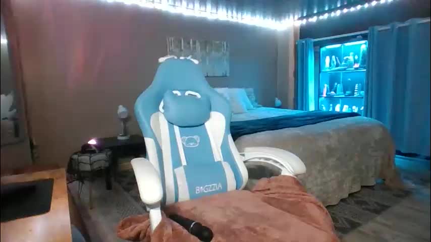 mavismable Adult Chat December 10, 2025