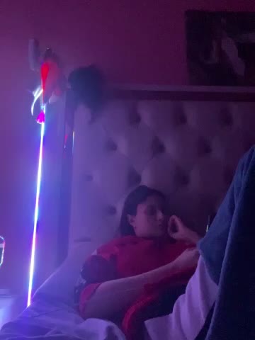 Flossy_Vettie Adult Chat December 10, 2025