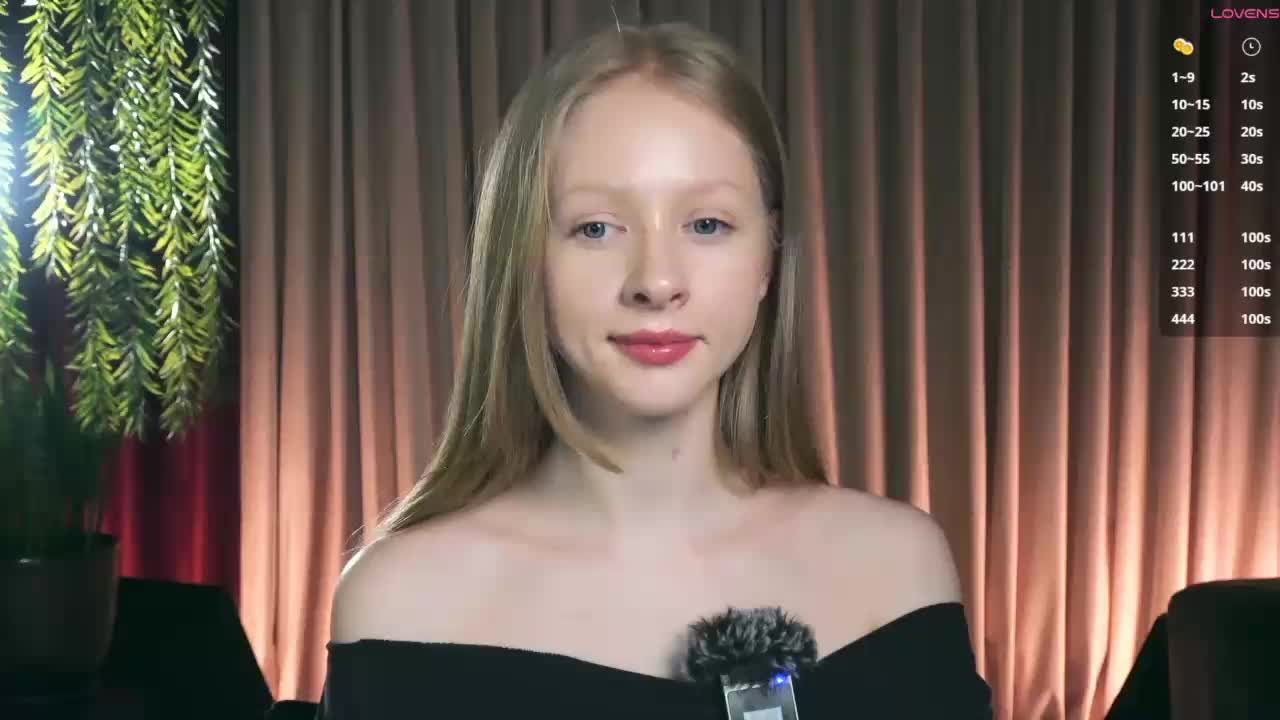 MiaVebes Adult Chat December 10, 2025