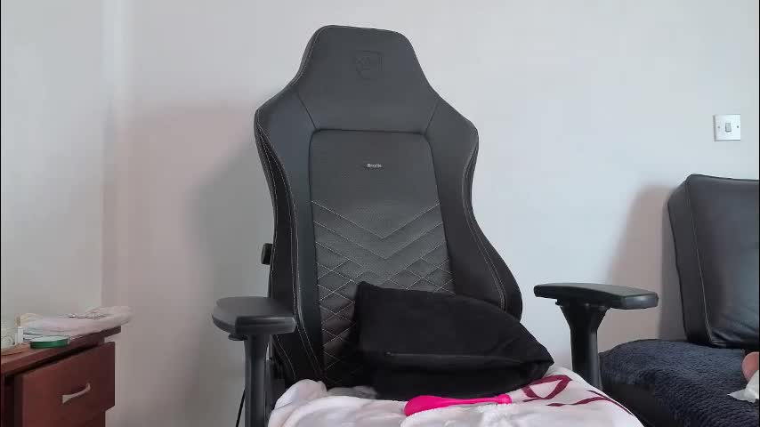 amaliamarkova_ Adult Chat December 10, 2025