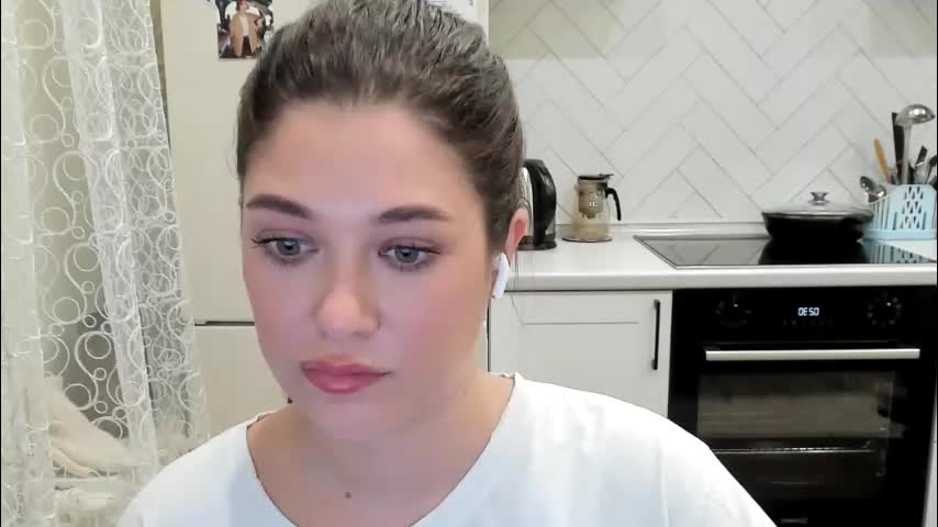 kylieblond Adult Chat December 10, 2025