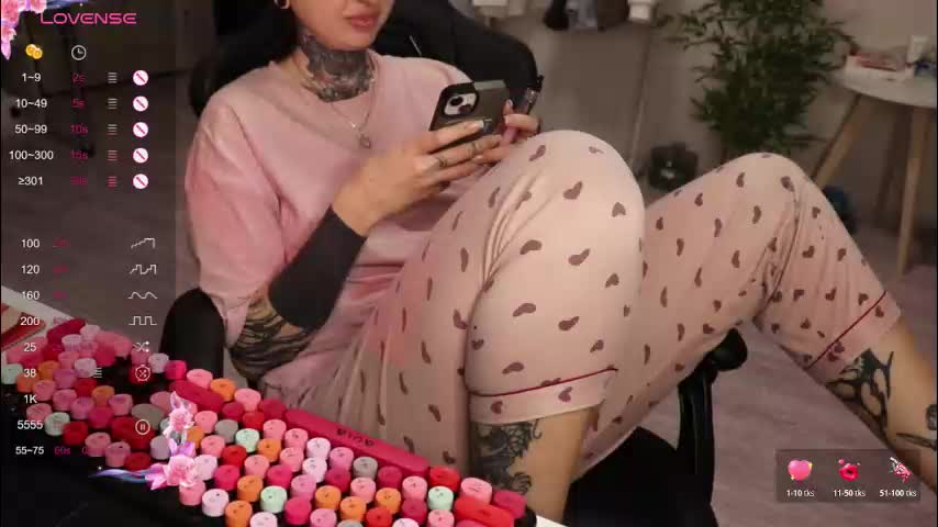 _viv1an_ Adult Chat December 10, 2025