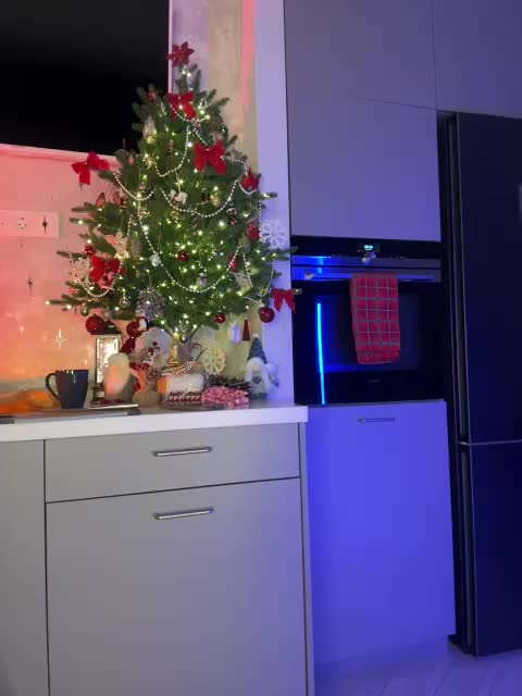 -TATUHA- Adult Chat December 10, 2025