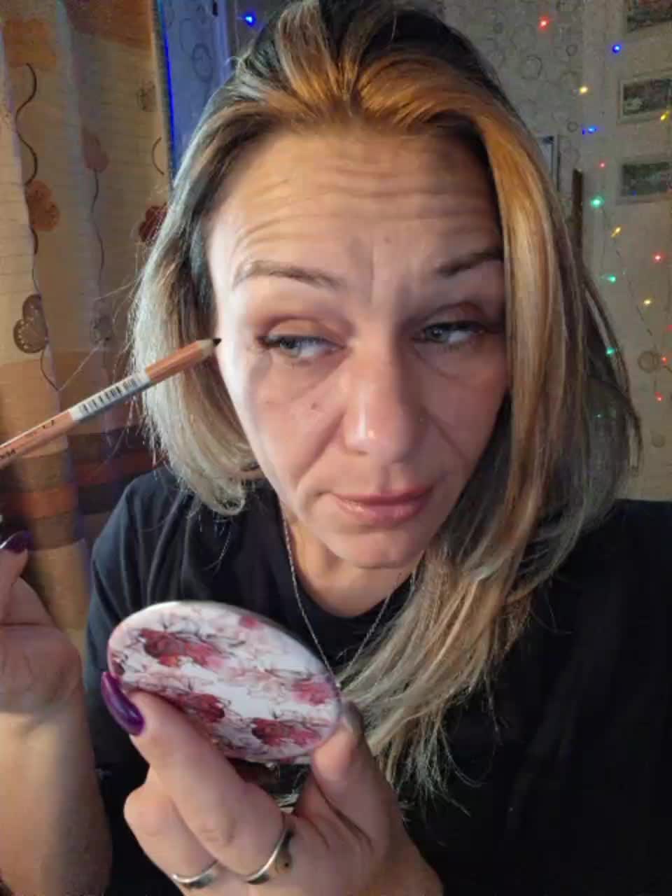 krisred Adult Chat December 10, 2025