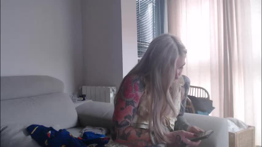 tattoobbgirl Adult Chat December 10, 2025