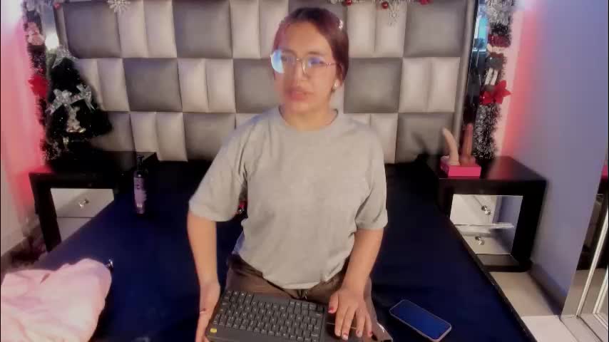 ashley_js Adult Chat December 10, 2025