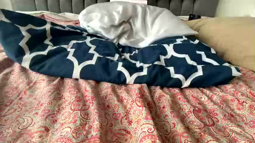 hawt_ass_milf Adult Chat December 10, 2025