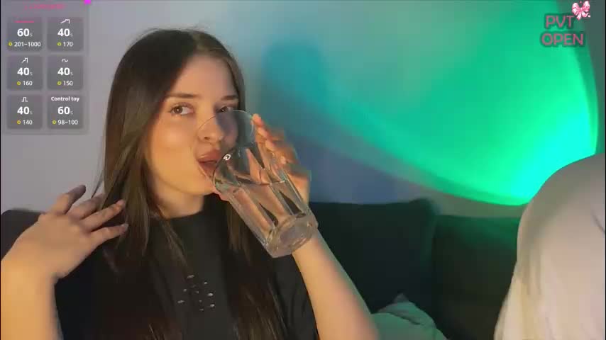 hako_emm Adult Chat December 10, 2025