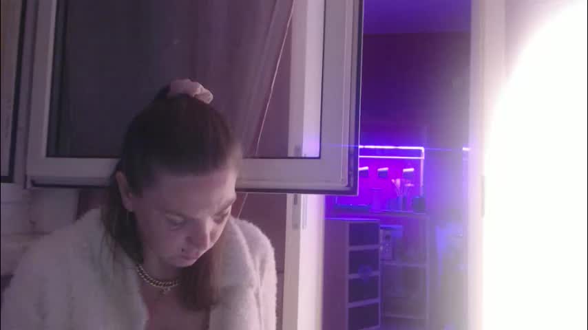 melli23 Adult Chat December 10, 2025