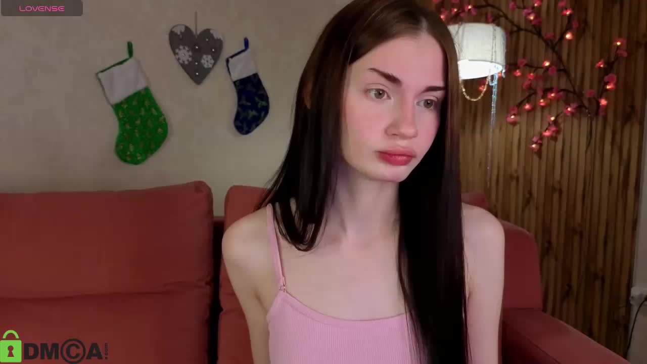 JennieHunter_2025-12-10_13-30-17_178 Adult Chat December 10, 2025