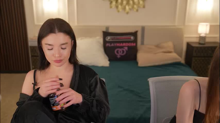 kira0541 Adult Chat December 10, 2025