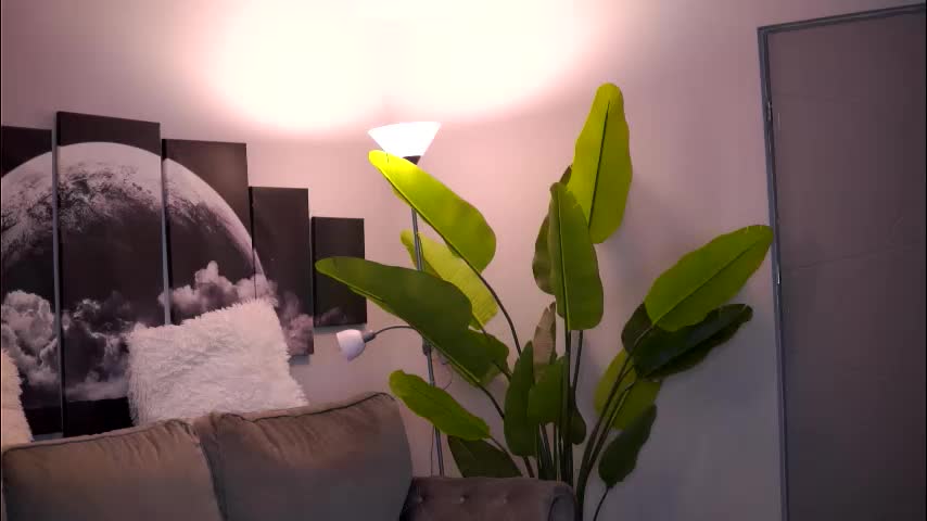 ellieredd Adult Chat December 10, 2025