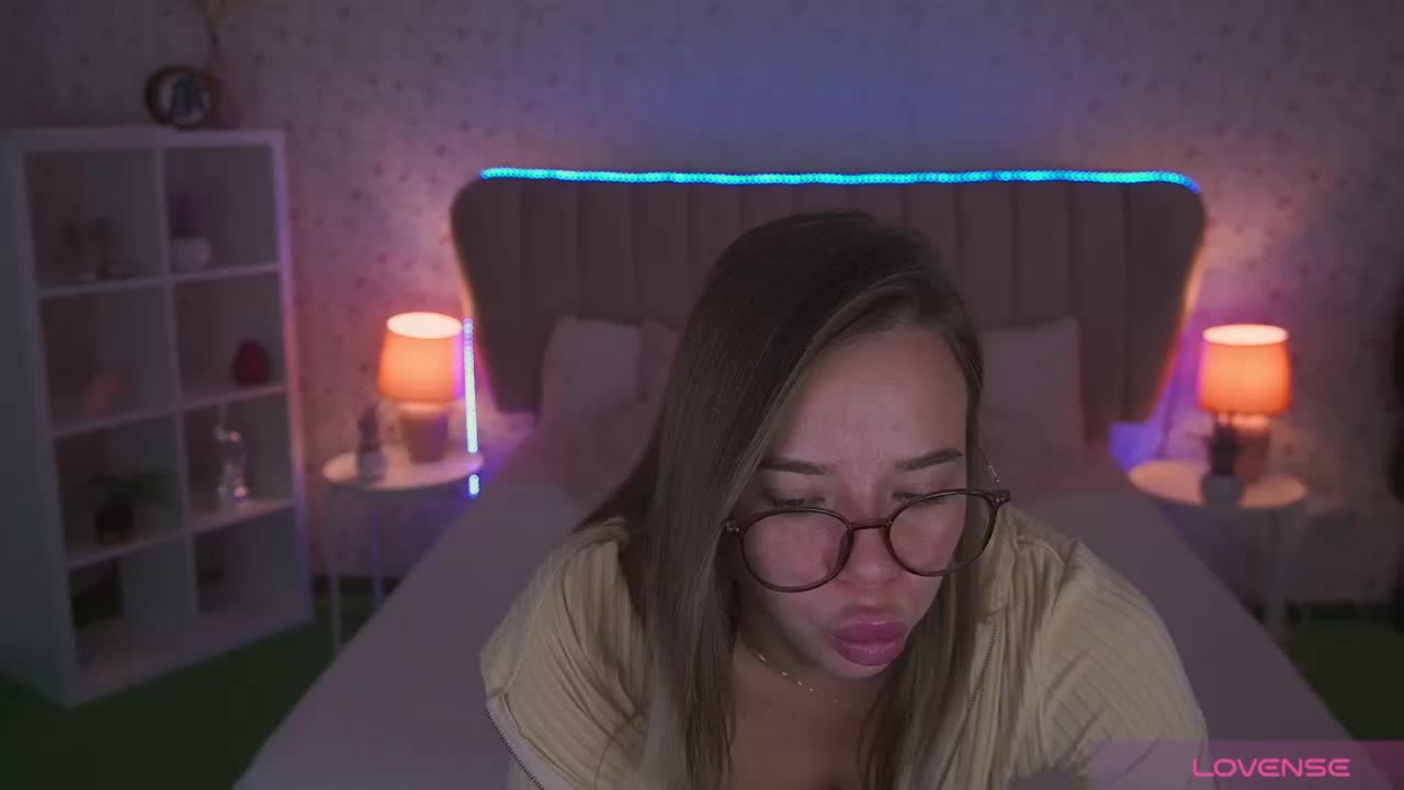 SexyIrinka Adult Chat December 10, 2025