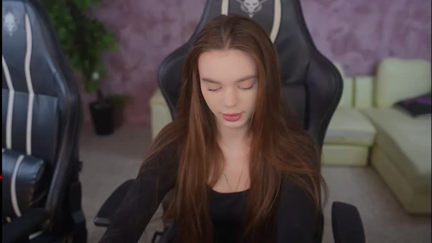 anabel054 Adult Chat December 9, 2025