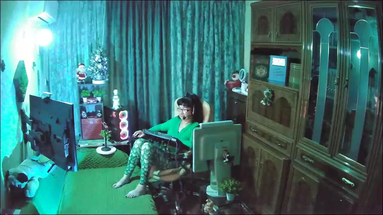 Infodar Adult Chat December 10, 2025