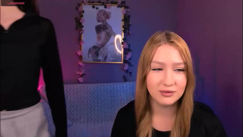 nekky_mouse Adult Chat December 9, 2025