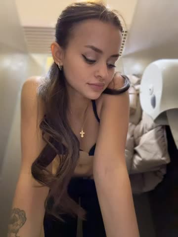 AngelinaTeller Adult Chat December 10, 2025