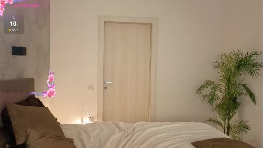 sweetcherryblonde Adult Chat December 10, 2025