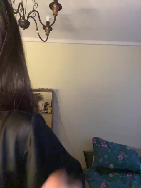 AB_runette Adult Chat December 10, 2025