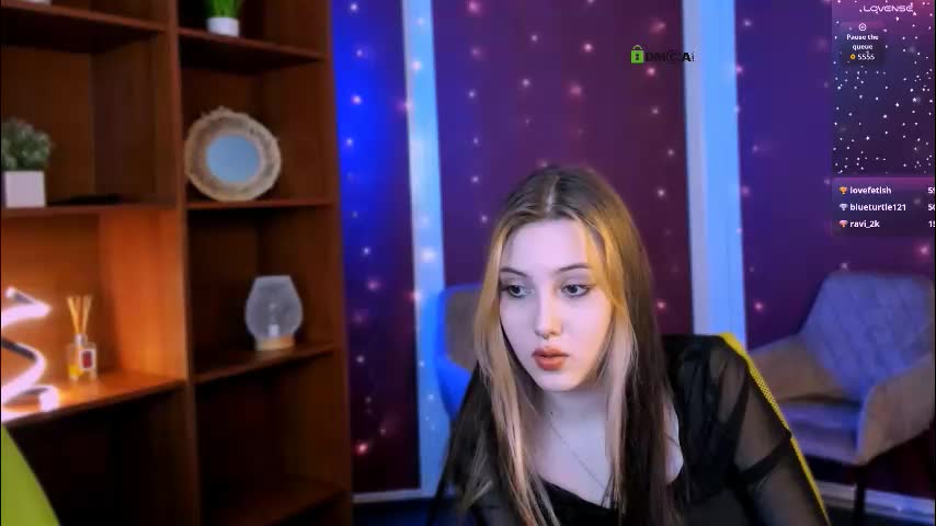 luna_tin Adult Chat December 10, 2025