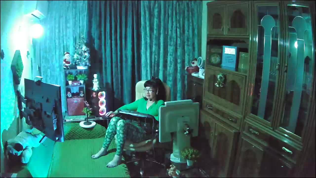 Infodar Adult Chat December 11, 2025