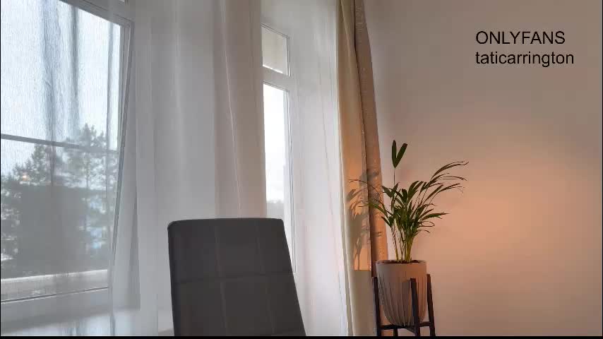 tatti_1 Adult Chat December 10, 2025