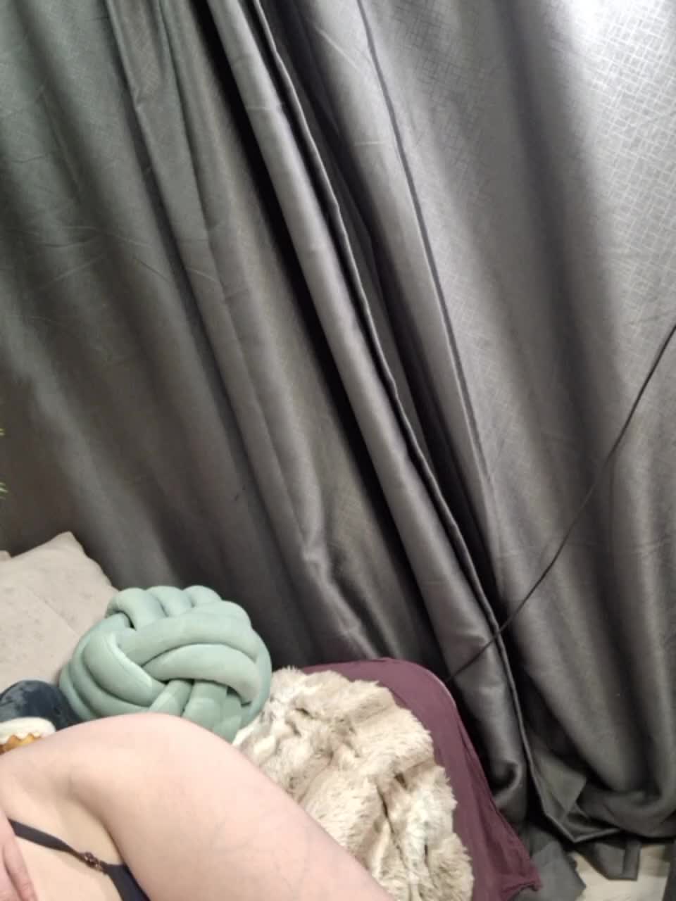 -scyrim- Adult Chat December 11, 2025