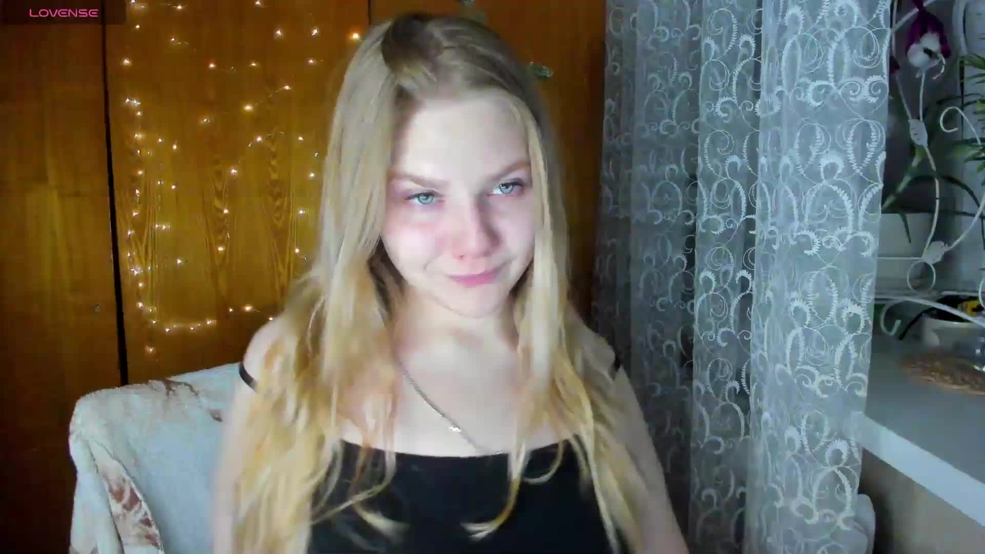 Emma-Frizea Adult Chat December 11, 2025