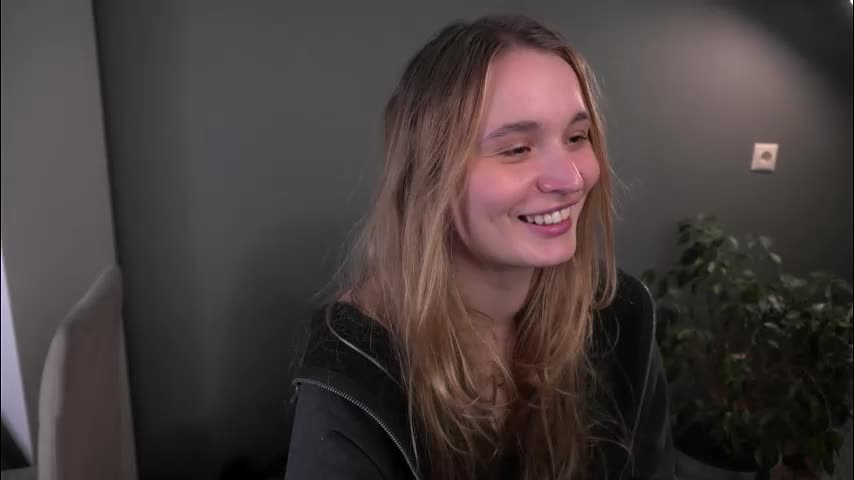 lisa_schiele Adult Chat December 11, 2025