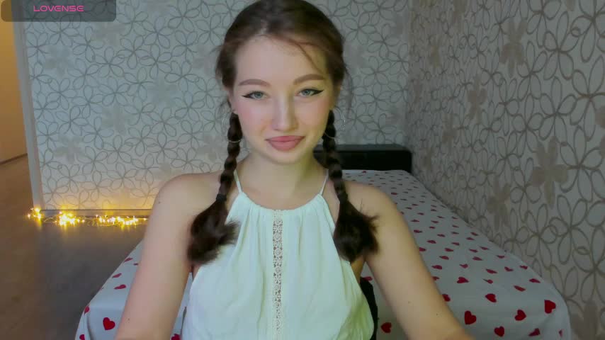 Lissa_Cristal Adult Chat December 11, 2025