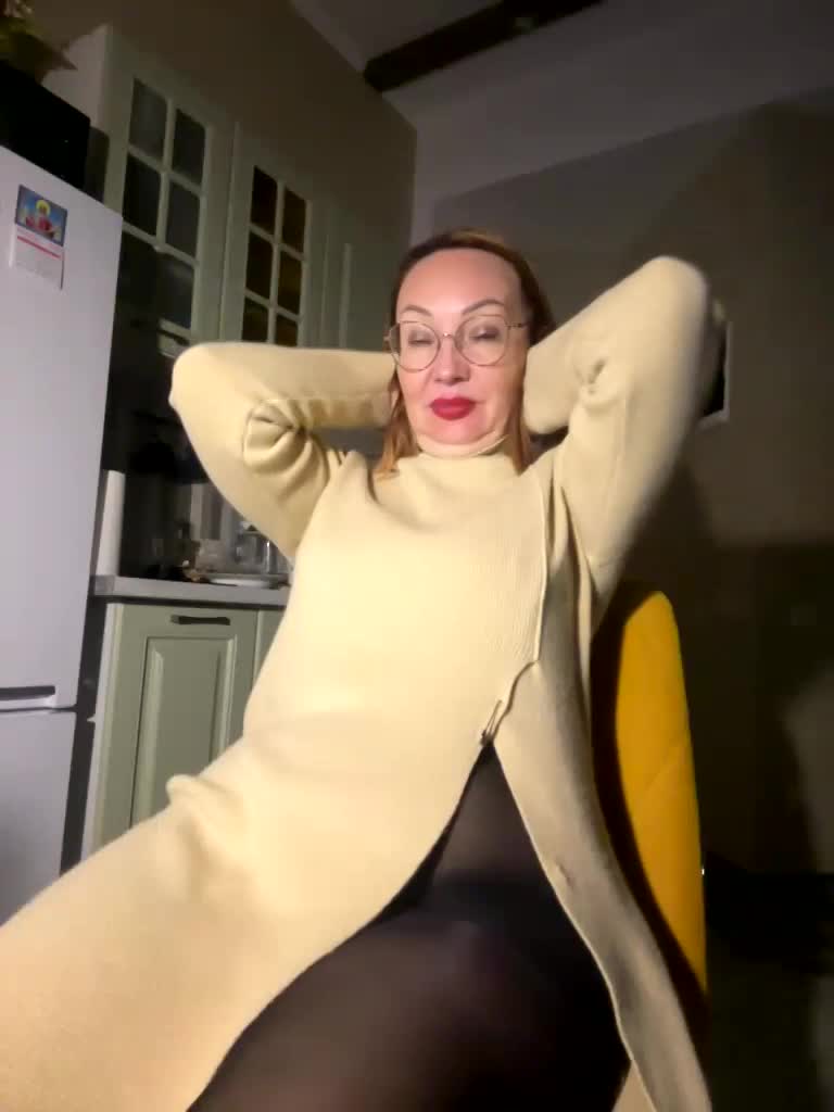 Pink-Lips Adult Chat December 11, 2025