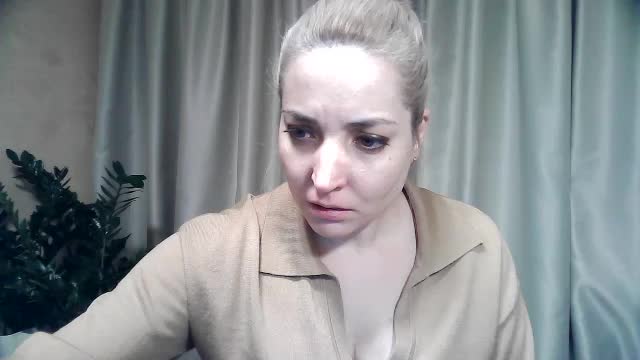 mariska-kiska Adult Chat December 11, 2025