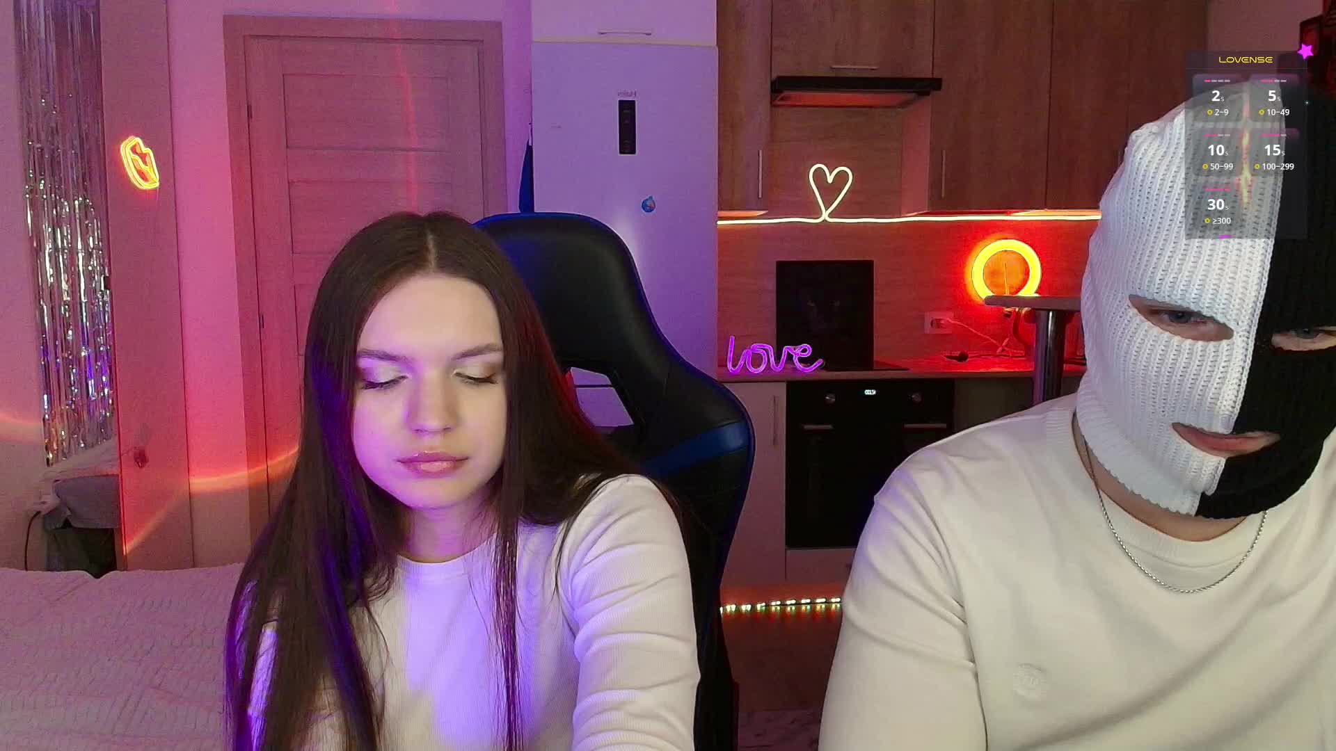 TwiceAsHotXXX Adult Chat December 11, 2025