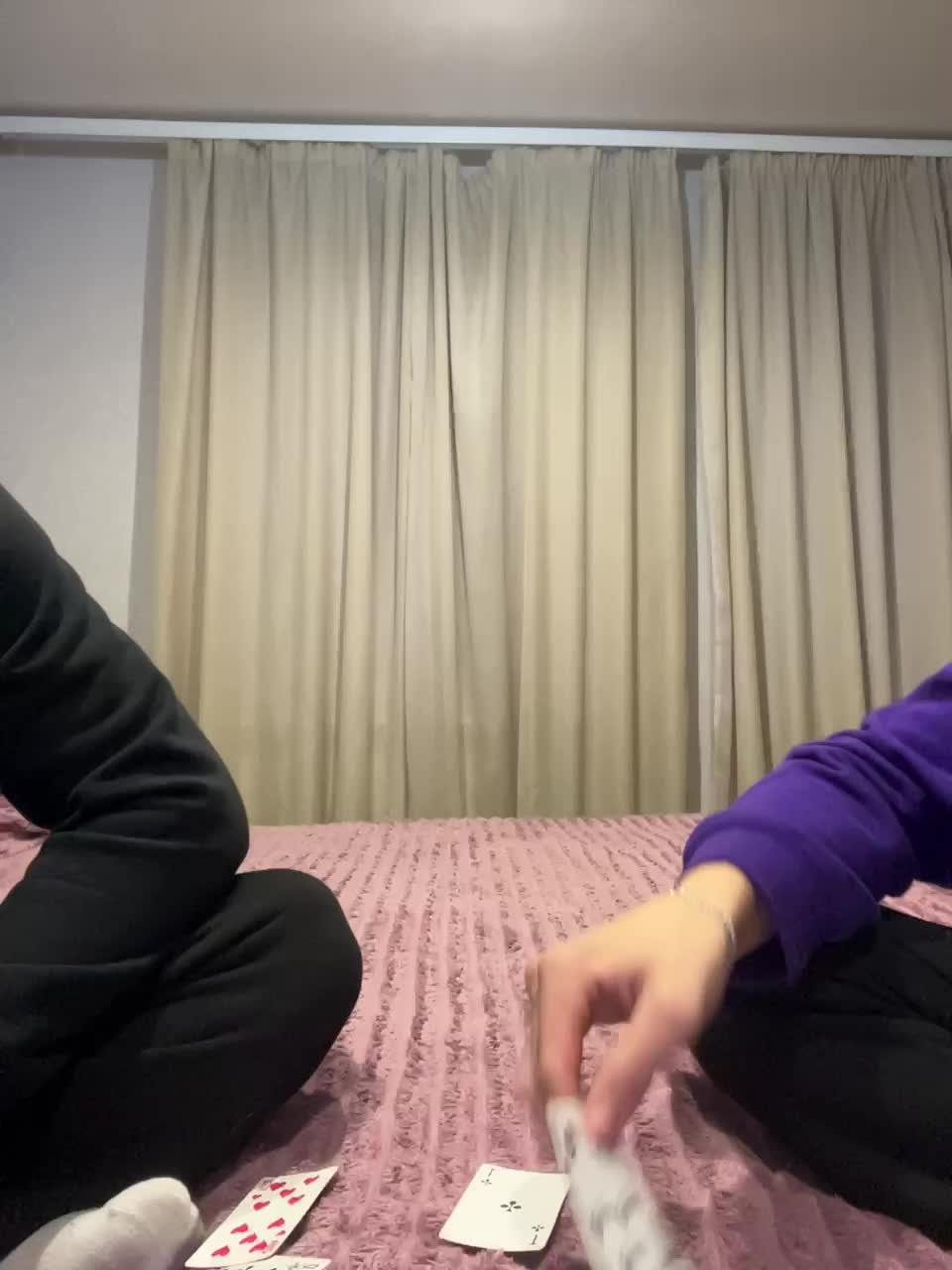 AHAHAC_HAXPEH_B_yHuTa3 Adult Chat December 11, 2025