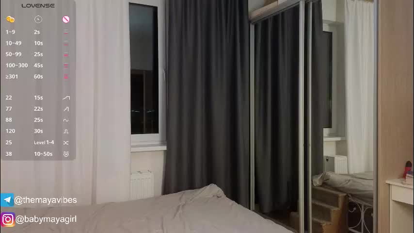 maya_blonde18 Adult Chat December 11, 2025