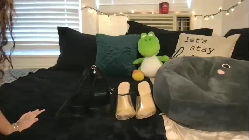 ursweetestlilly Adult Chat December 11, 2025