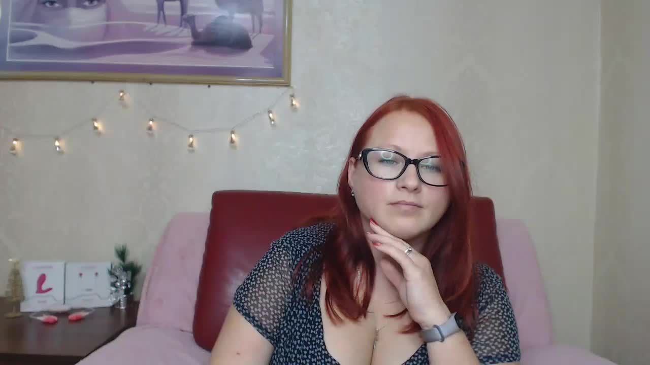 Lilia4joy Adult Chat December 11, 2025