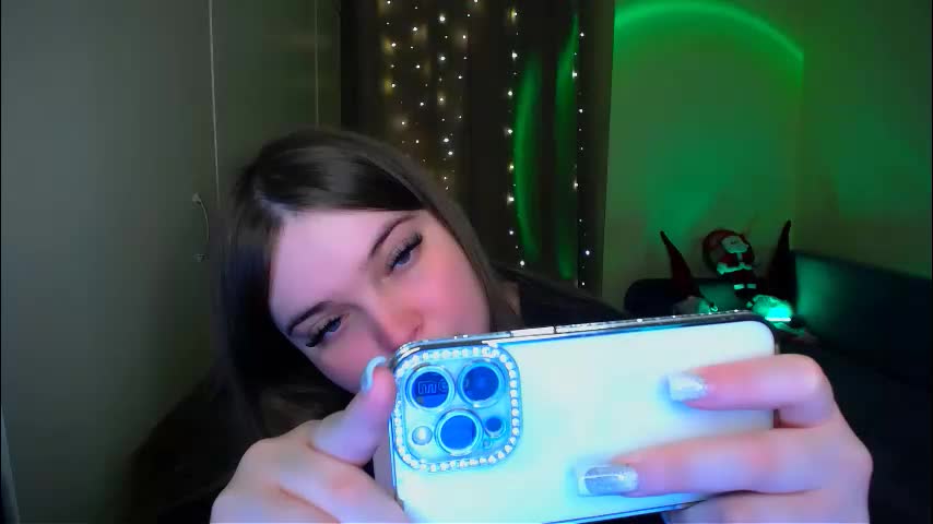 emma_dorn Adult Chat December 11, 2025