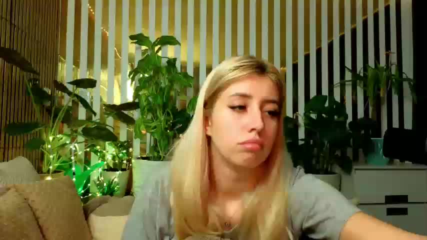 FlowwwerGirl Adult Chat December 11, 2025