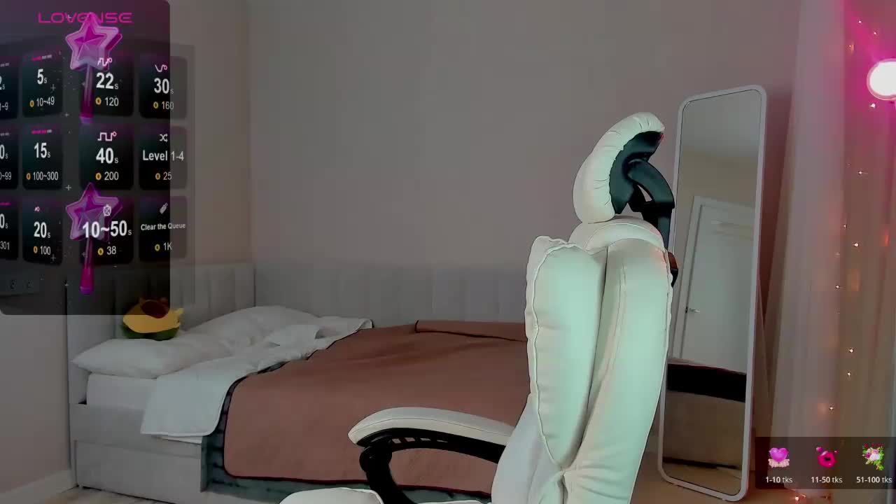 Lia-May Adult Chat December 11, 2025