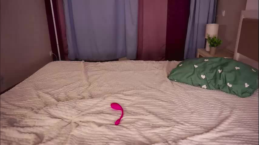 shelleybuss Adult Chat December 12, 2025