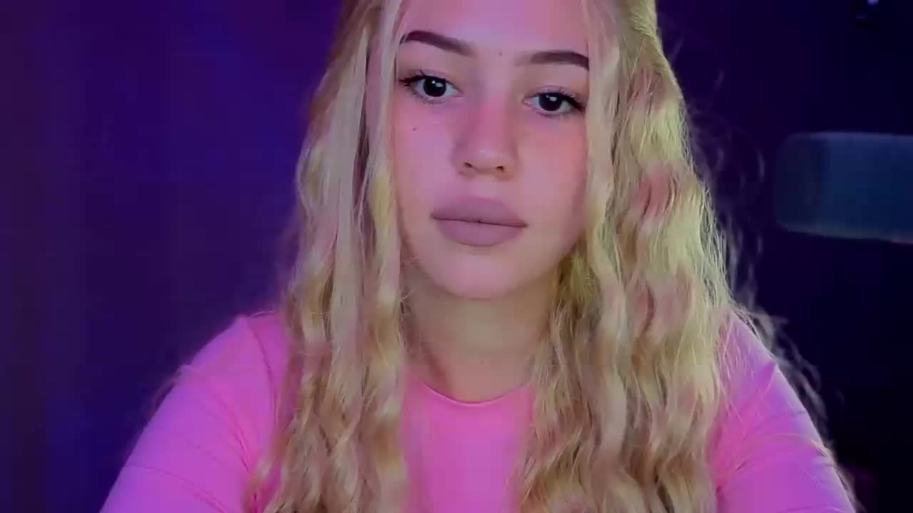 AmyGlad_2025-12-11_23-07-41_577 Adult Chat December 12, 2025