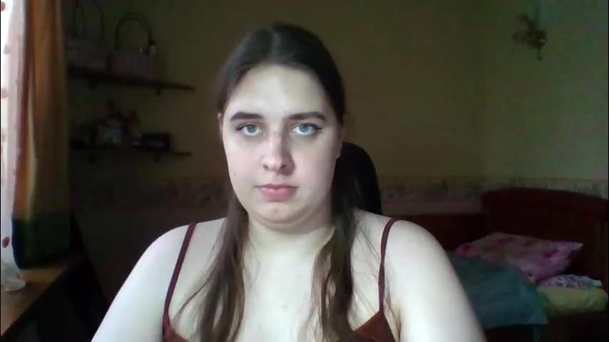 hess_luna_ Adult Chat December 12, 2025