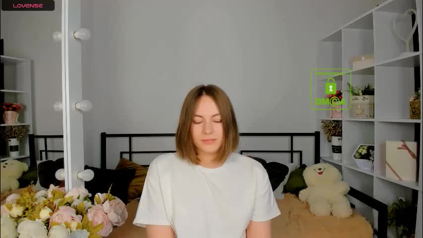 elma_lily Adult Chat December 12, 2025