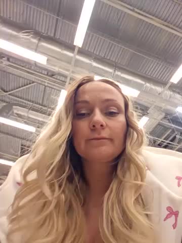 Bondgirl_013 Adult Chat December 12, 2025