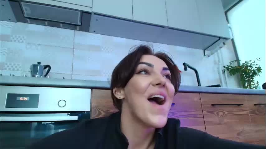 missnelly Adult Chat December 12, 2025