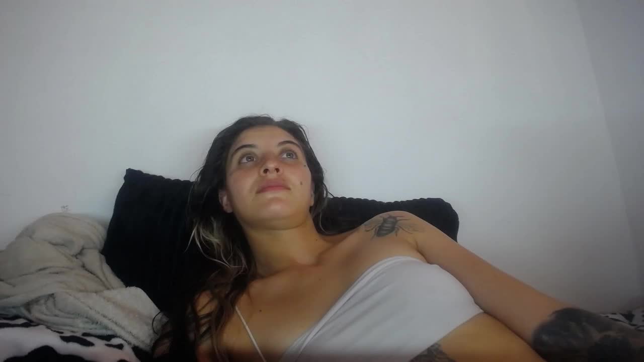 mariecam420_2025-12-11_22-57-16_889 Adult Chat December 12, 2025