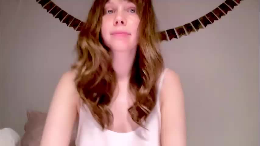 nikki_mi Adult Chat December 12, 2025