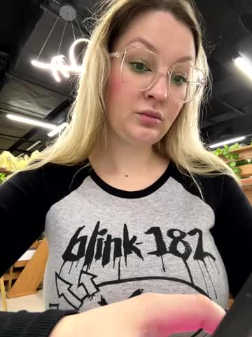 Teya_moon_ Adult Chat December 12, 2025