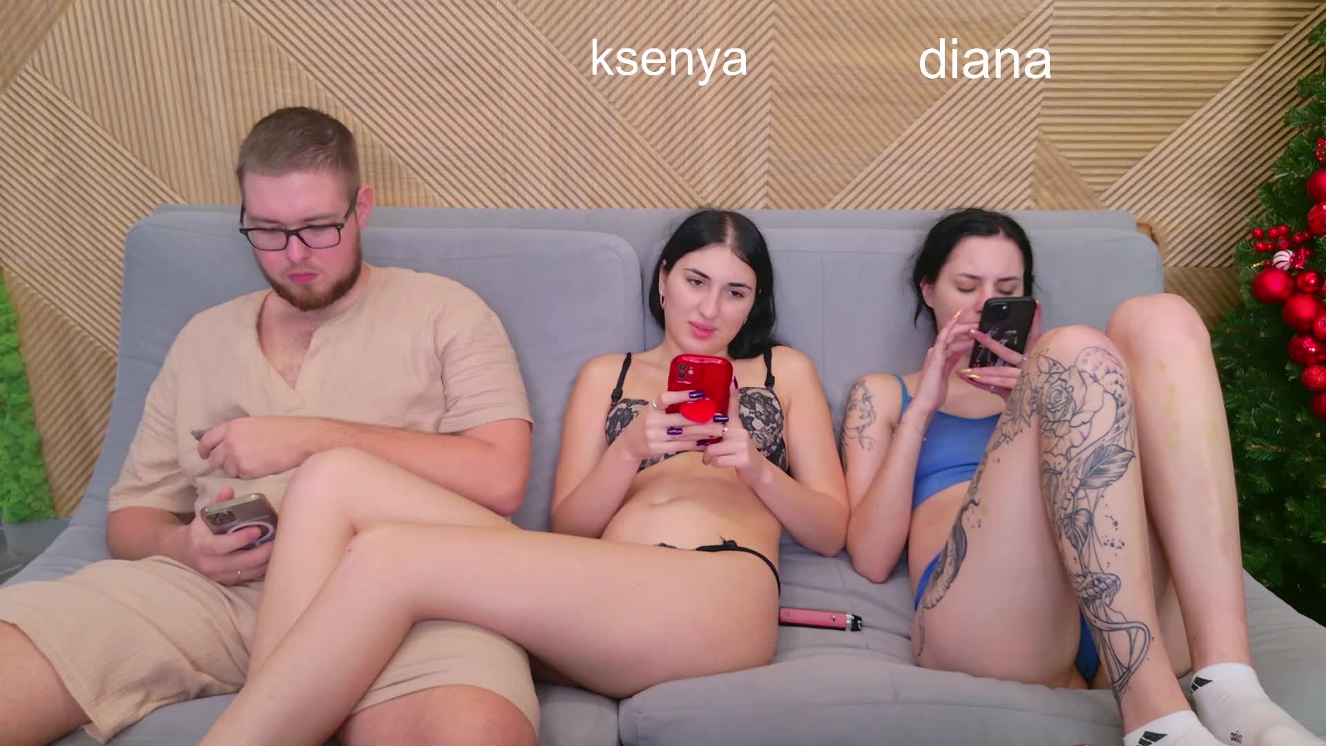 WebcamSlut Adult Chat December 12, 2025